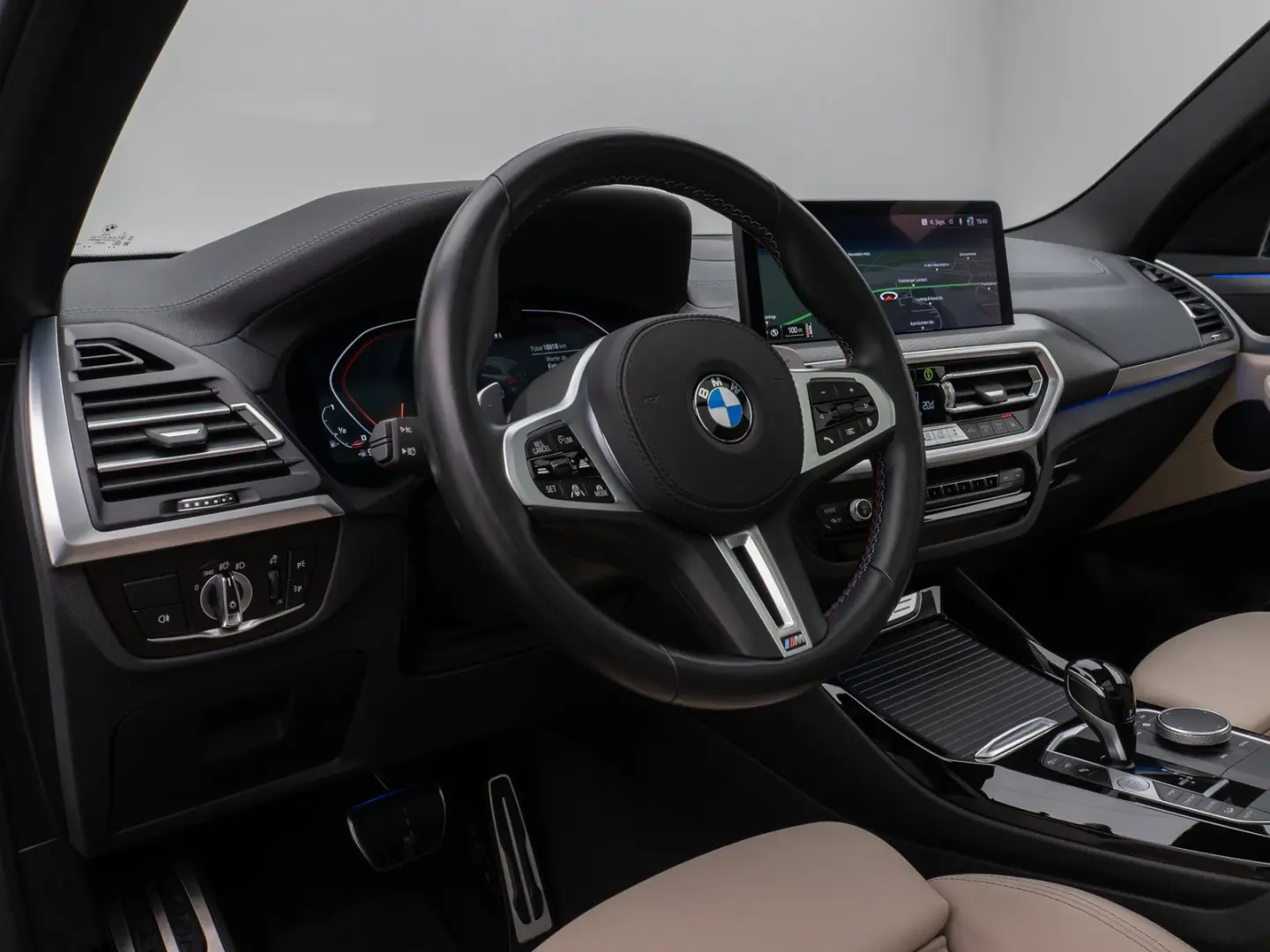 X3 M40i  Panorama Laser 360 HUD DAB HiFi AHK ACC