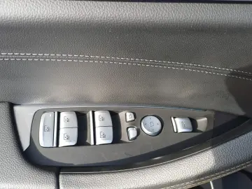 BMW X3 xDrive30e Plug-in Hybrid Advantage AT