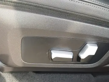 BMW X3 xDrive30e Plug-in Hybrid Advantage AT