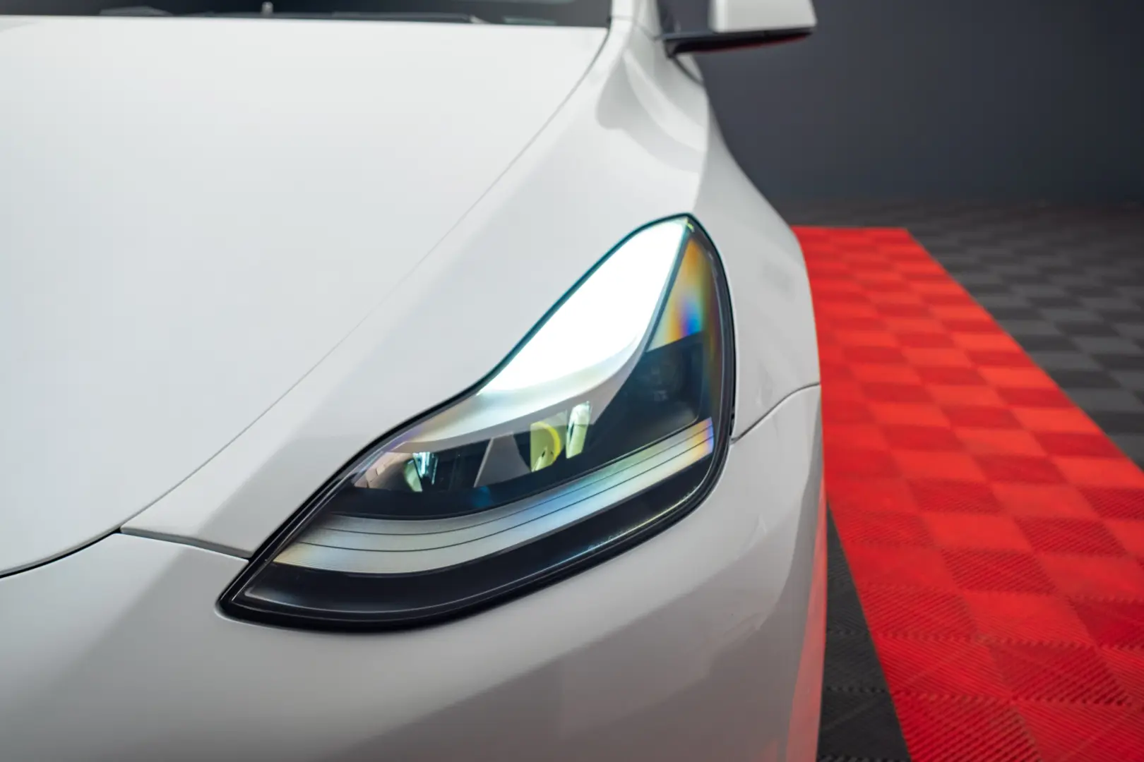 TESLA MODEL Y LONG RANGE