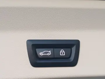 BMW X3 xDrive30e 2.0 Plug-in Hybrid Advantage AT