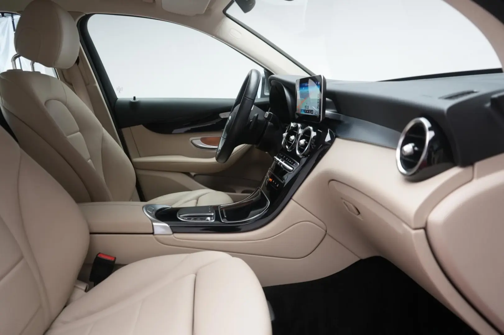 GLC 300 de 4Matic 9G-Tronic Leder Temp Kamera La