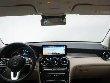 GLC 300 de 4Matic 9G-Tronic Leder Temp Kamera La