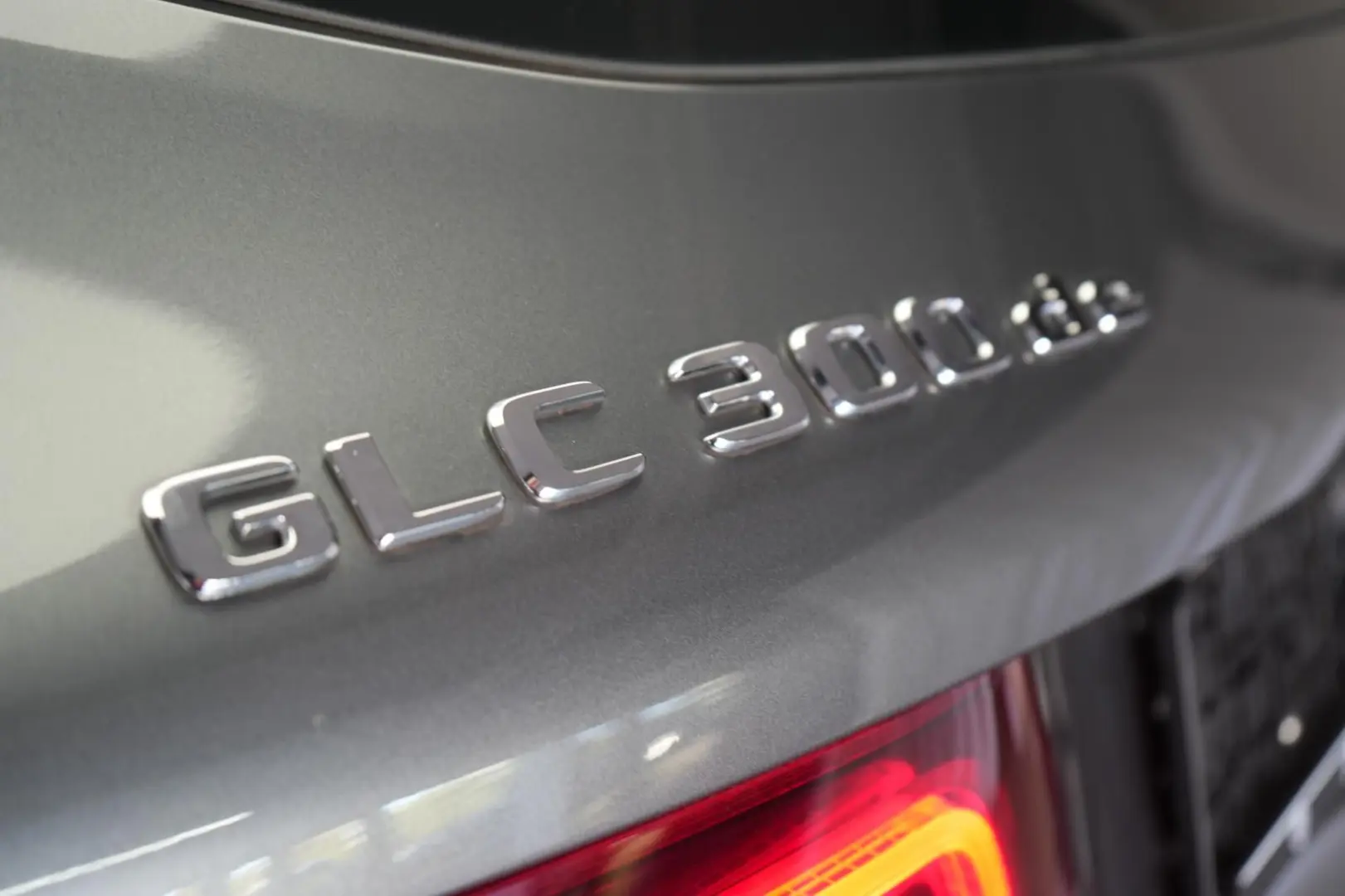 GLC 300 de 4Matic 9G-Tronic Leder Temp Kamera La