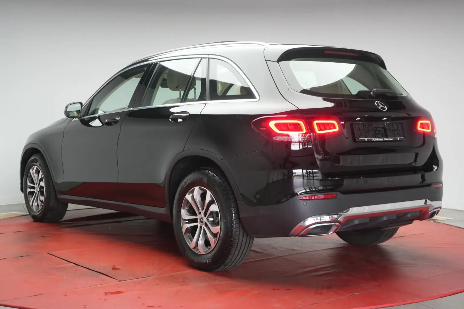 GLC 220 d 4Matic 9G-Tronic Leder Distronic Kamer