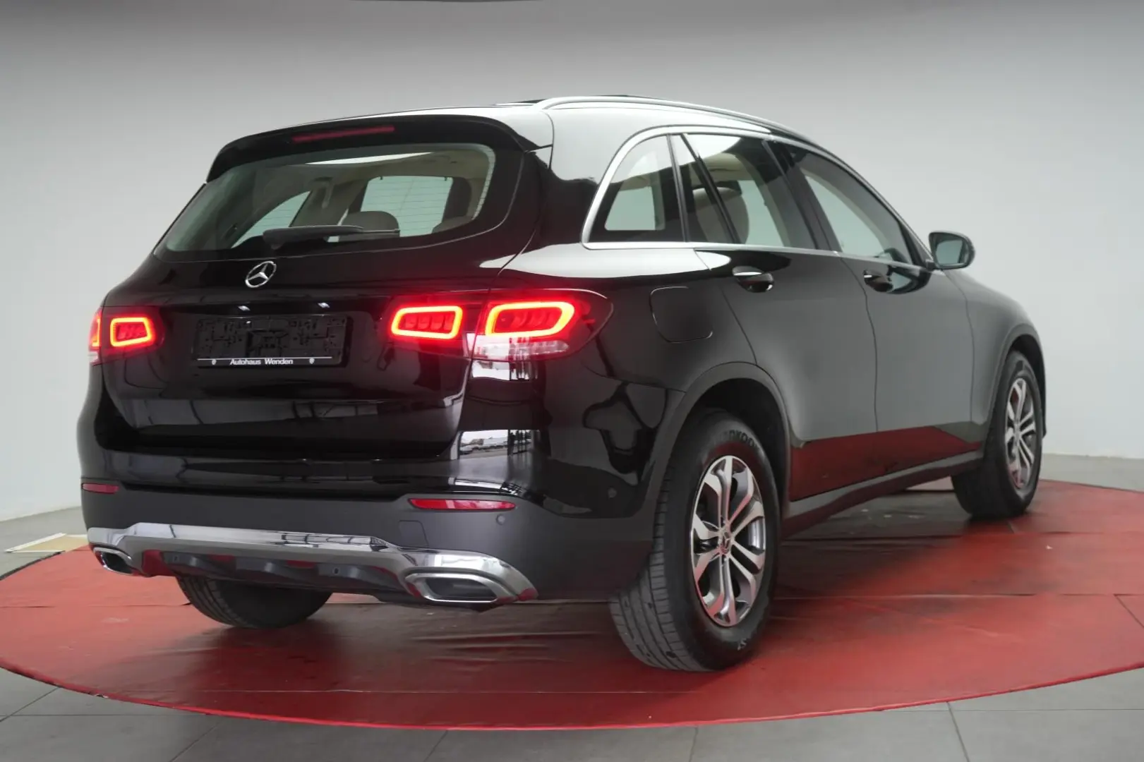 GLC 220 d 4Matic 9G-Tronic Leder Distronic Kamer