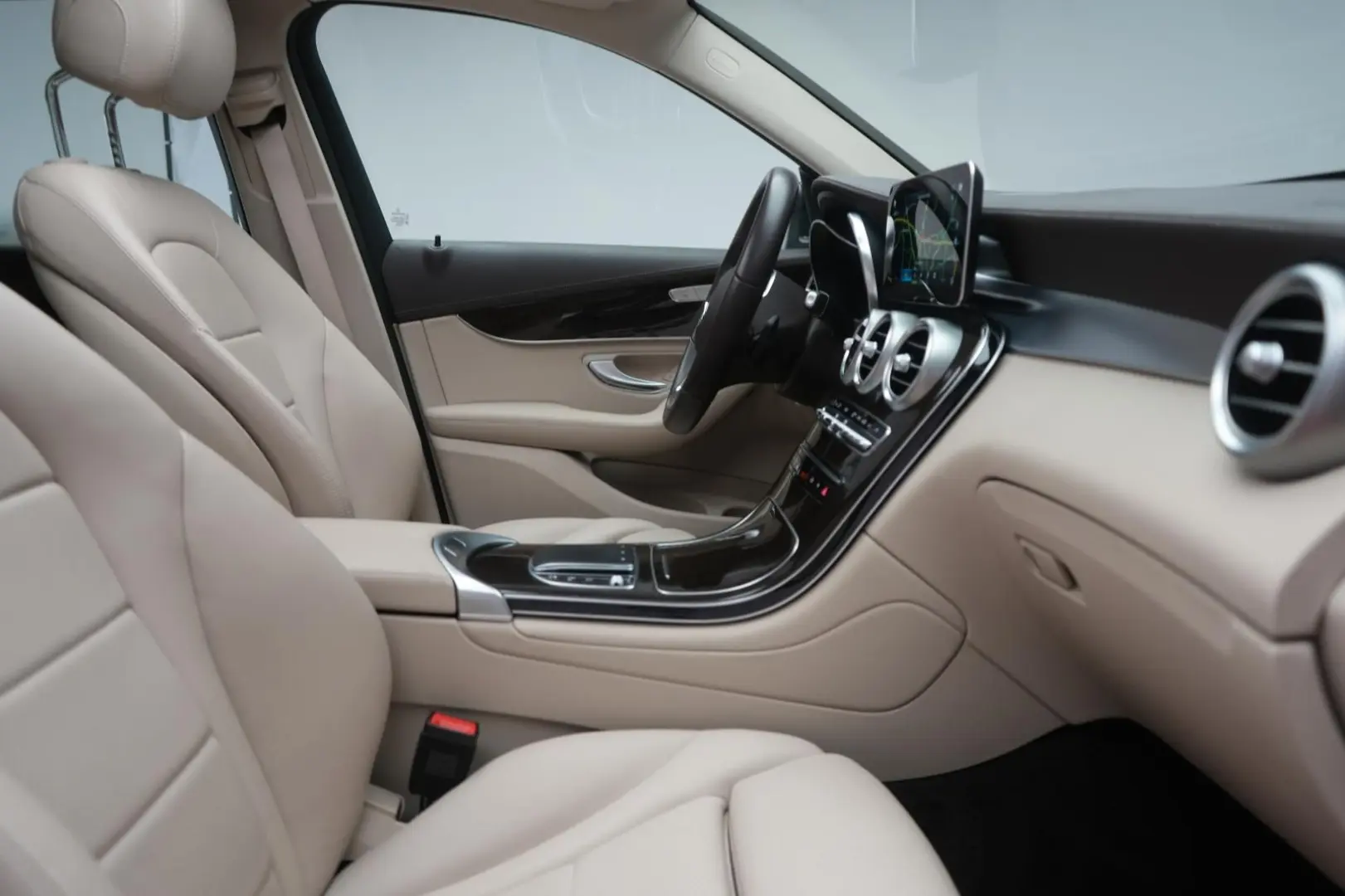 GLC 220 d 4Matic 9G-Tronic Leder Distronic Kamer