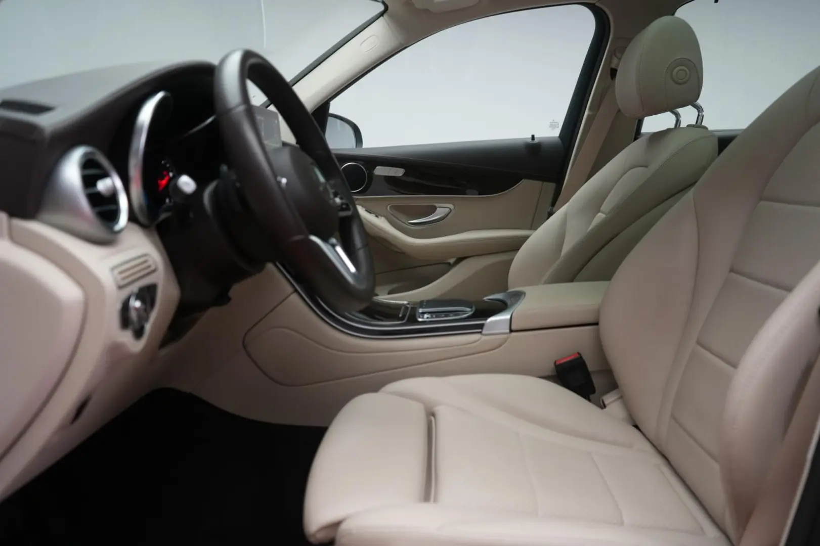 GLC 220 d 4Matic 9G-Tronic Leder Distronic Kamer