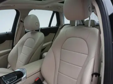 GLC 220 d 4Matic 9G-Tronic Leder Distronic Kamer