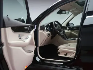 GLC 220 d 4Matic 9G-Tronic Leder Distronic Kamer