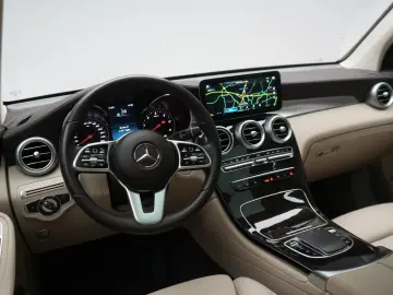 GLC 220 d 4Matic 9G-Tronic Leder Distronic Kamer