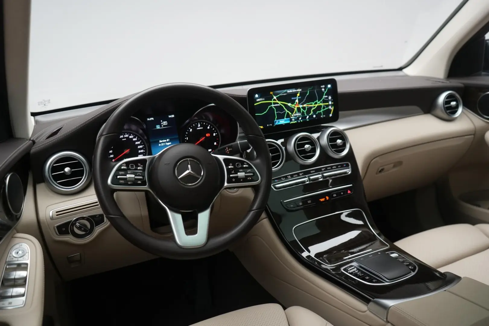 GLC 220 d 4Matic 9G-Tronic Leder Distronic Kamer