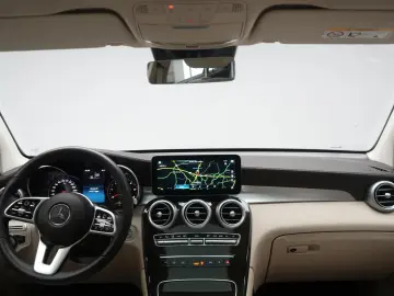 GLC 220 d 4Matic 9G-Tronic Leder Distronic Kamer