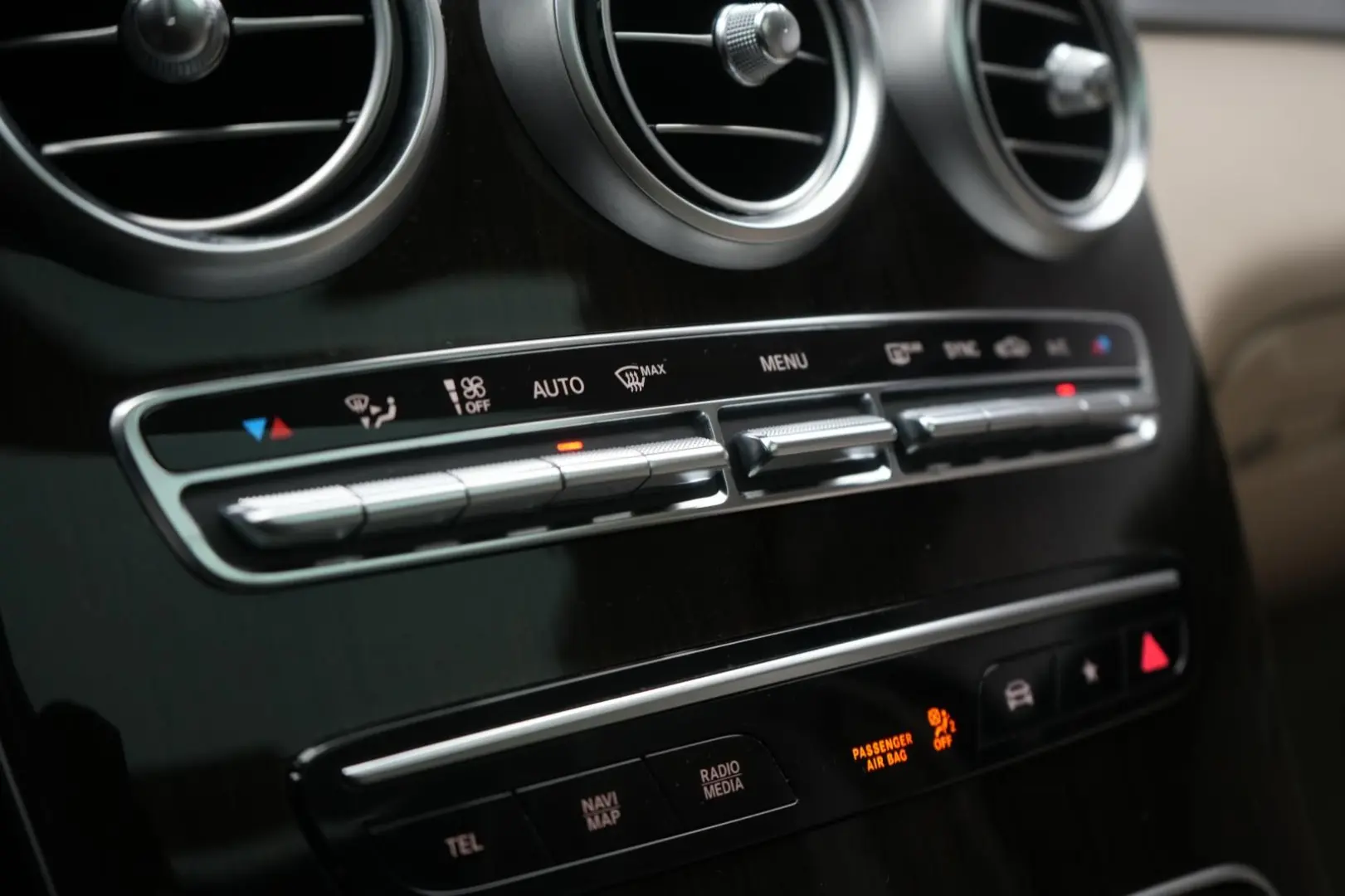 GLC 220 d 4Matic 9G-Tronic Leder Distronic Kamer