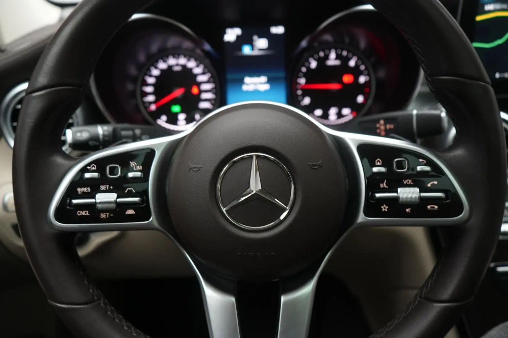 GLC 220 d 4Matic 9G-Tronic Leder Distronic Kamer