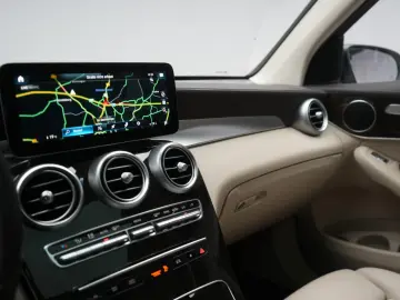 GLC 220 d 4Matic 9G-Tronic Leder Distronic Kamer