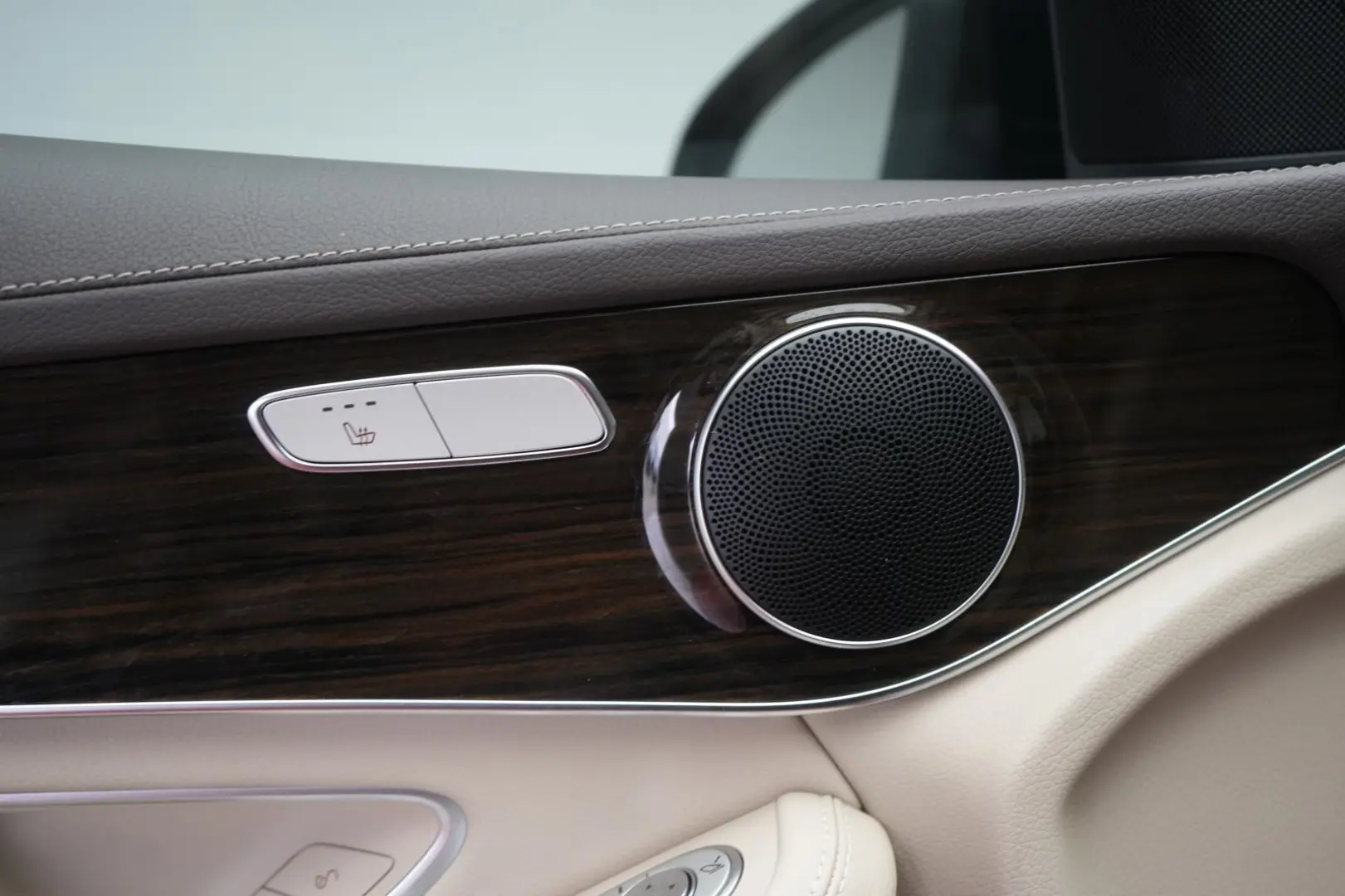 GLC 220 d 4Matic 9G-Tronic Leder Distronic Kamer