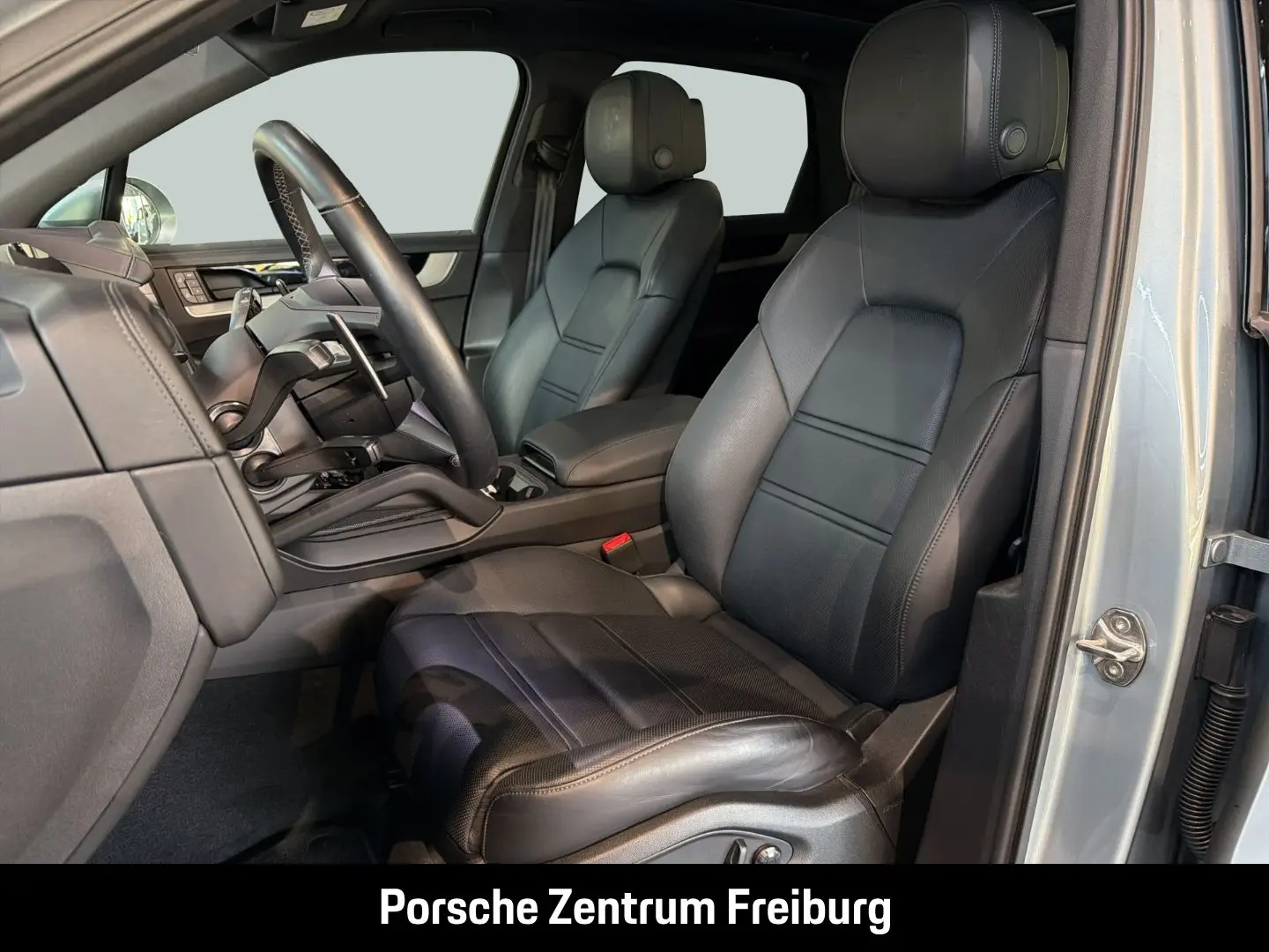 Cayenne E-Hybrid HA-Lenkung Nachtsicht InnoDrive