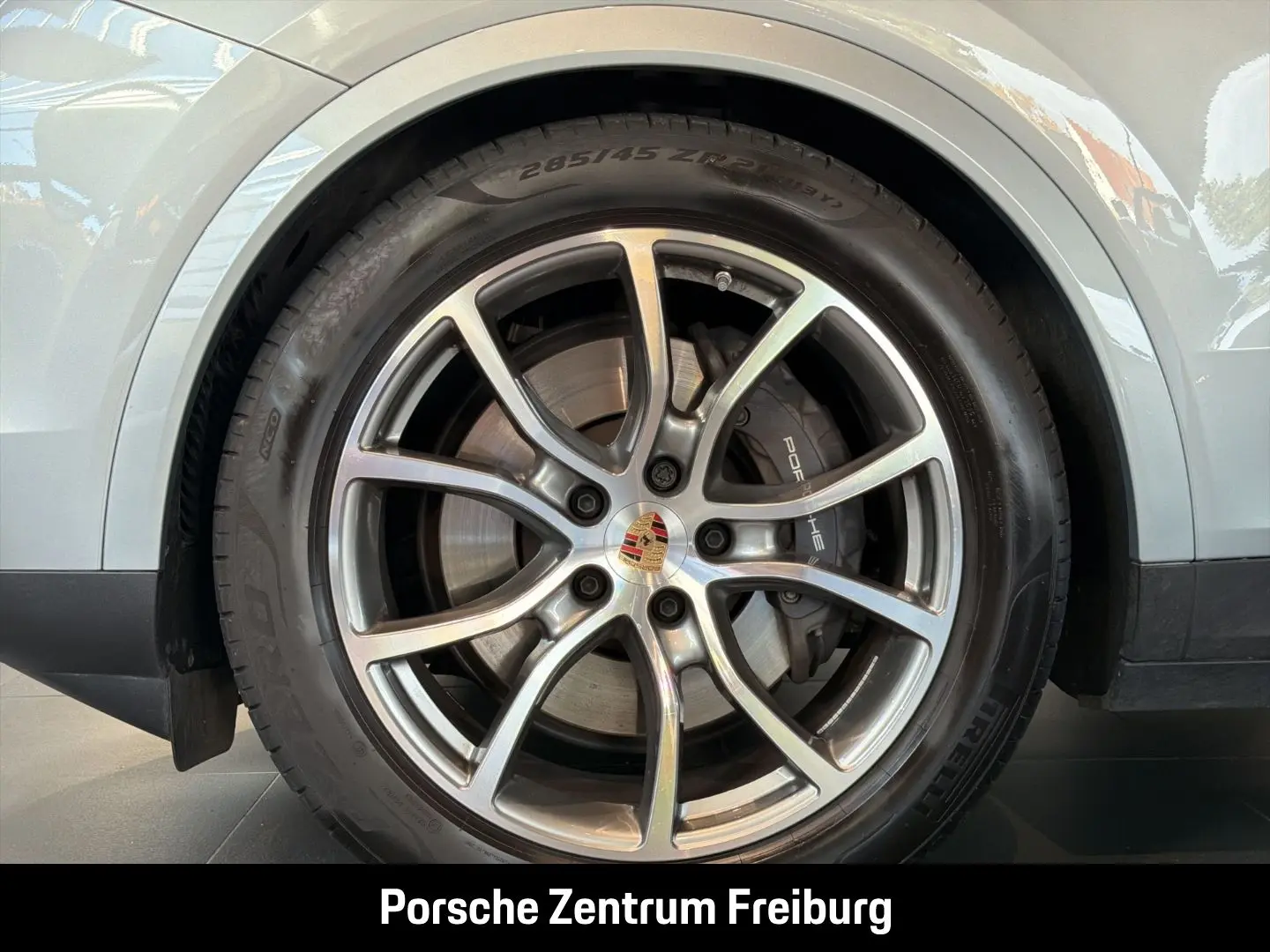 Cayenne E-Hybrid HA-Lenkung Nachtsicht InnoDrive