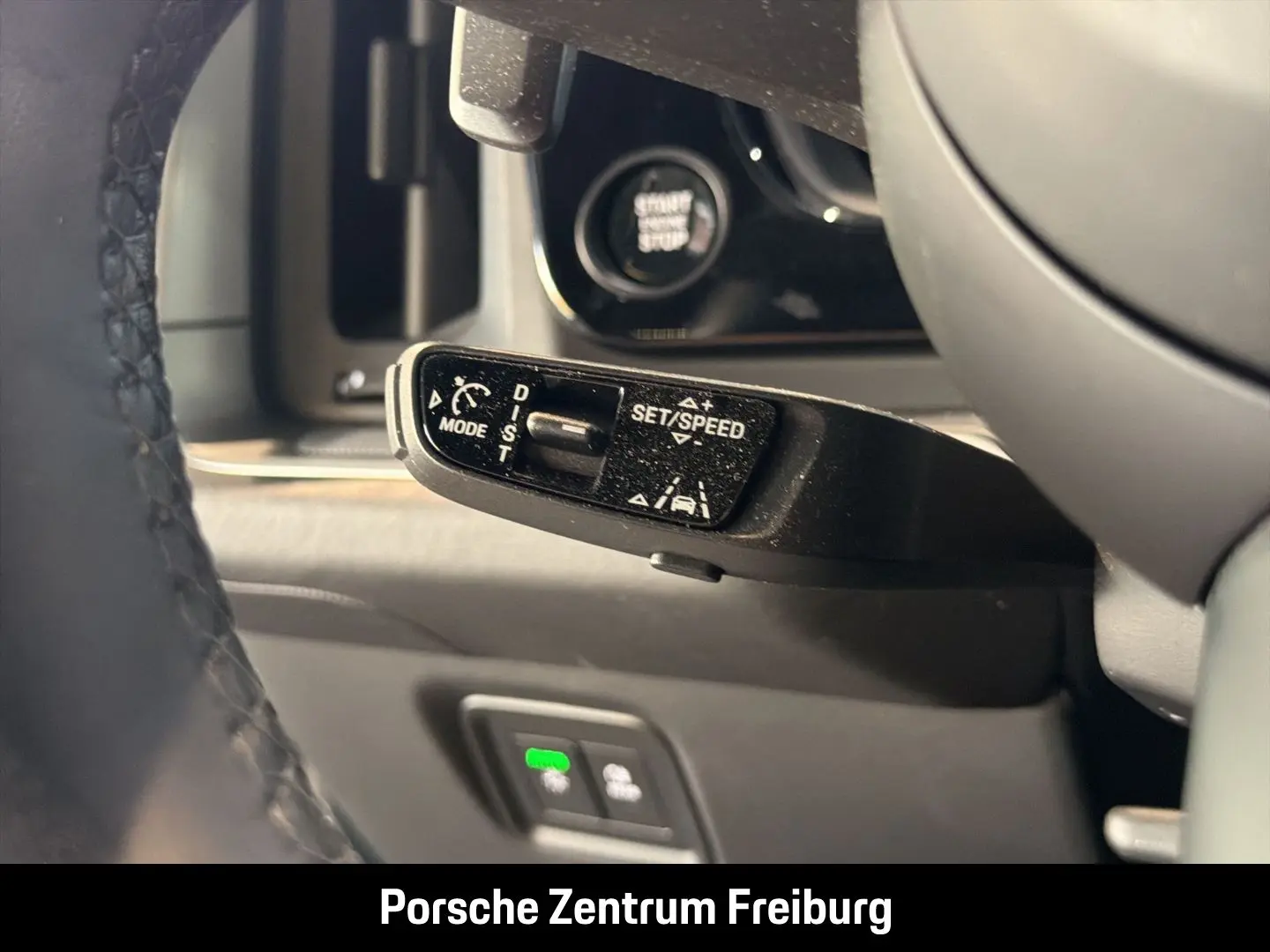 Cayenne E-Hybrid HA-Lenkung Nachtsicht InnoDrive