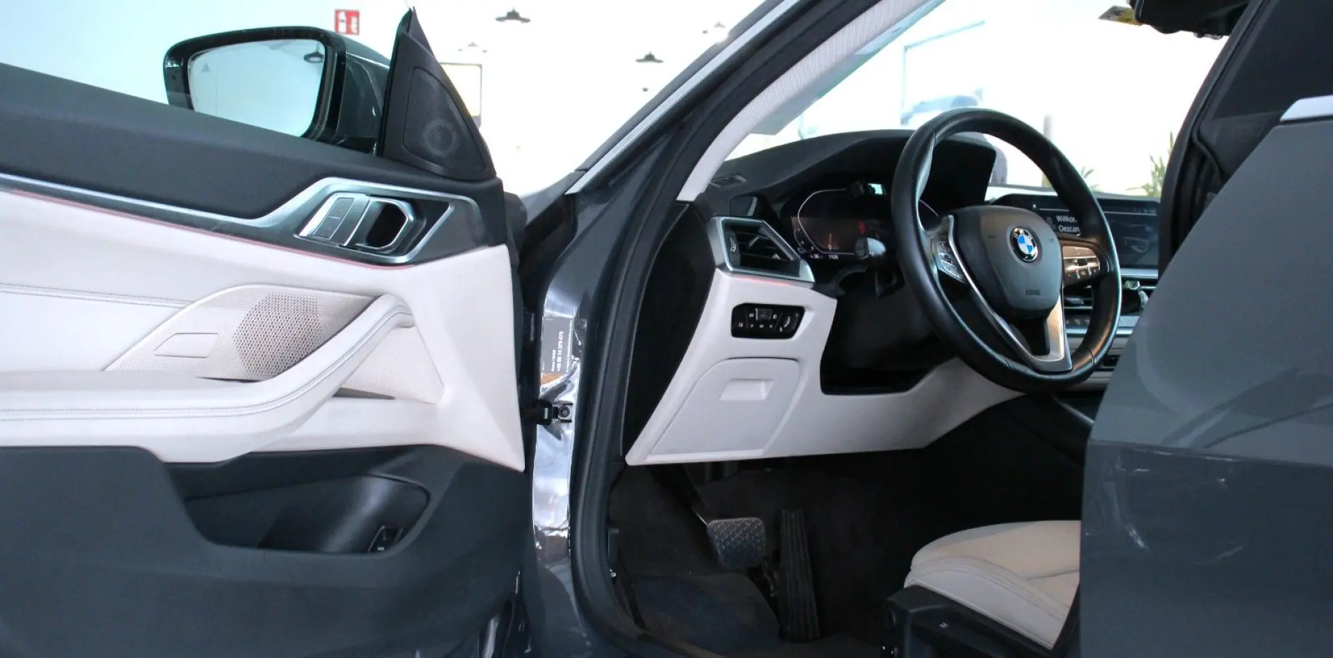 420d xDrive Gran Coupe Laser HeadUp Glasdach ACC