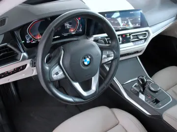 420d xDrive Gran Coupe Laser HeadUp Glasdach ACC