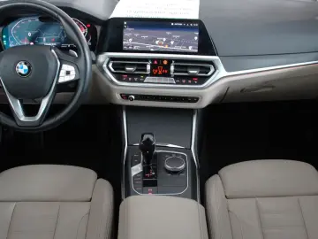 420d xDrive Gran Coupe Laser HeadUp Glasdach ACC