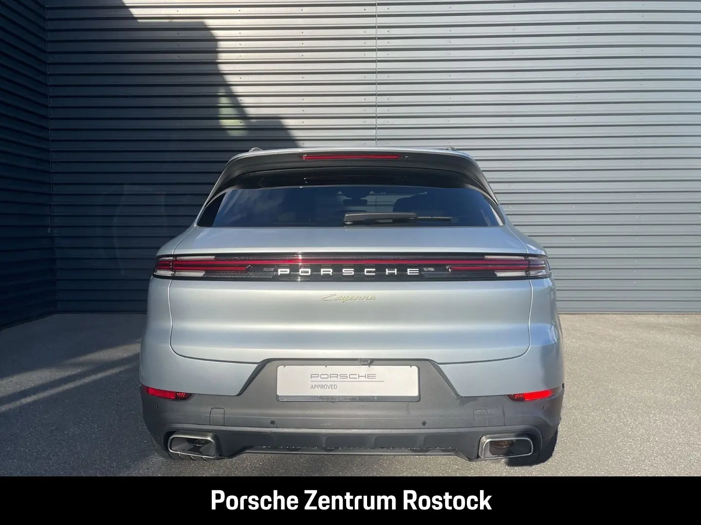 Cayenne E-Hybrid InnoDrive Soft-Close LED-Matrix