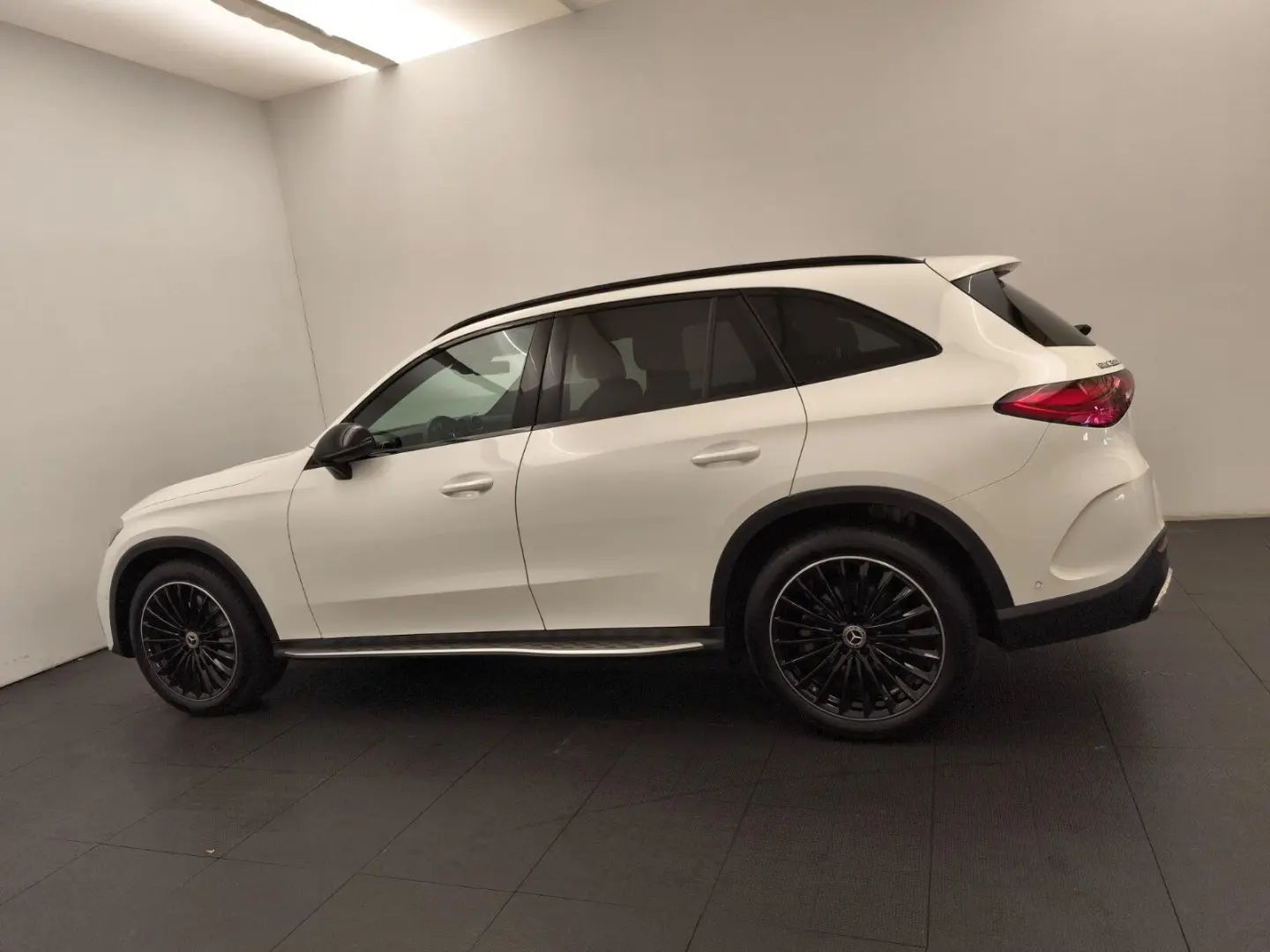 GLC 300d 4M AMG Advanced  Burmester Distro Night
