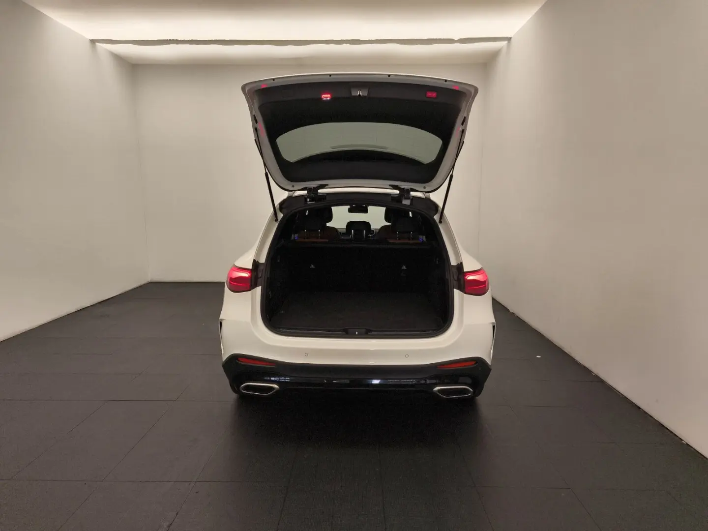 GLC 300d 4M AMG Advanced  Burmester Distro Night