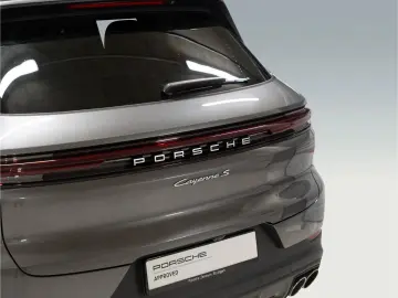 Cayenne S E-Hybrid HeadUp  BOSE Hinterachslenkun