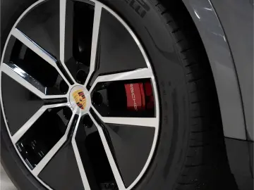 Cayenne S E-Hybrid HeadUp  BOSE Hinterachslenkun