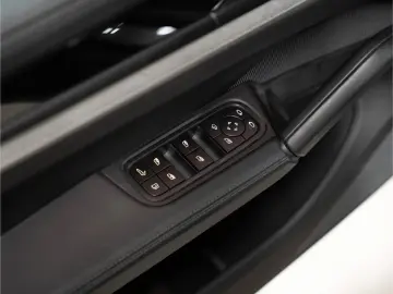 Cayenne S E-Hybrid HeadUp  BOSE Hinterachslenkun