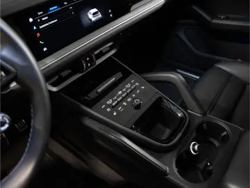 Cayenne S E-Hybrid HeadUp  BOSE Hinterachslenkun