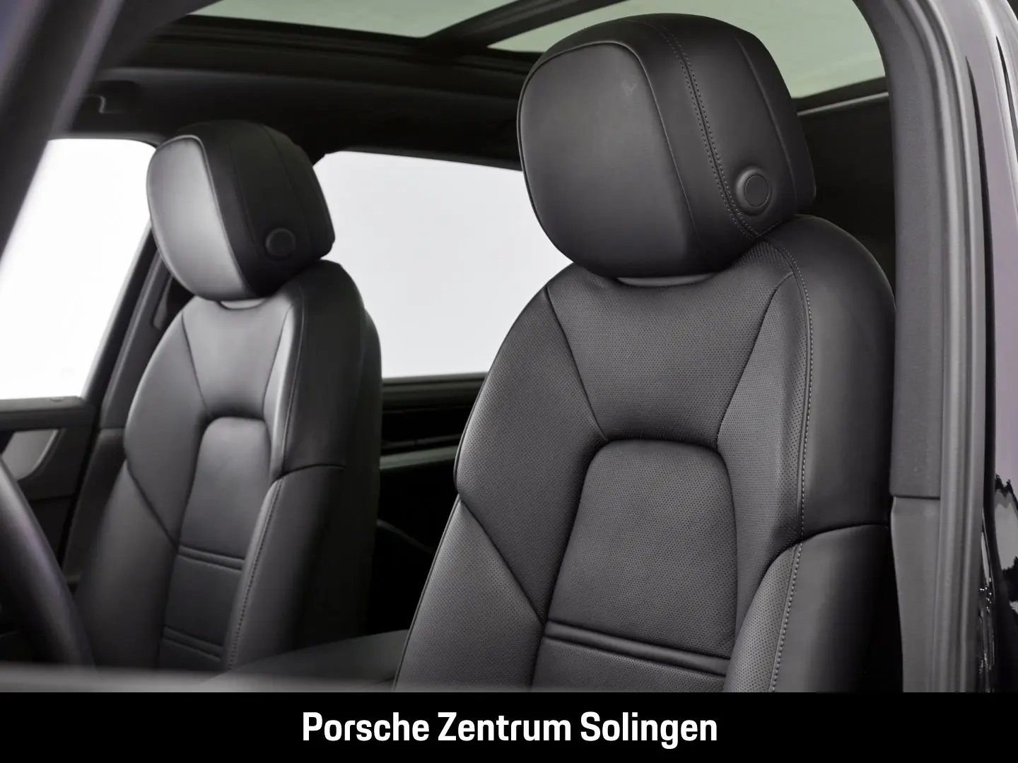 Cayenne E-Hybrid SPORT-AGA PANO HD