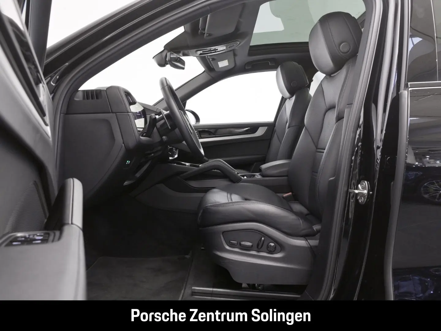 Cayenne E-Hybrid SPORT-AGA PANO HD