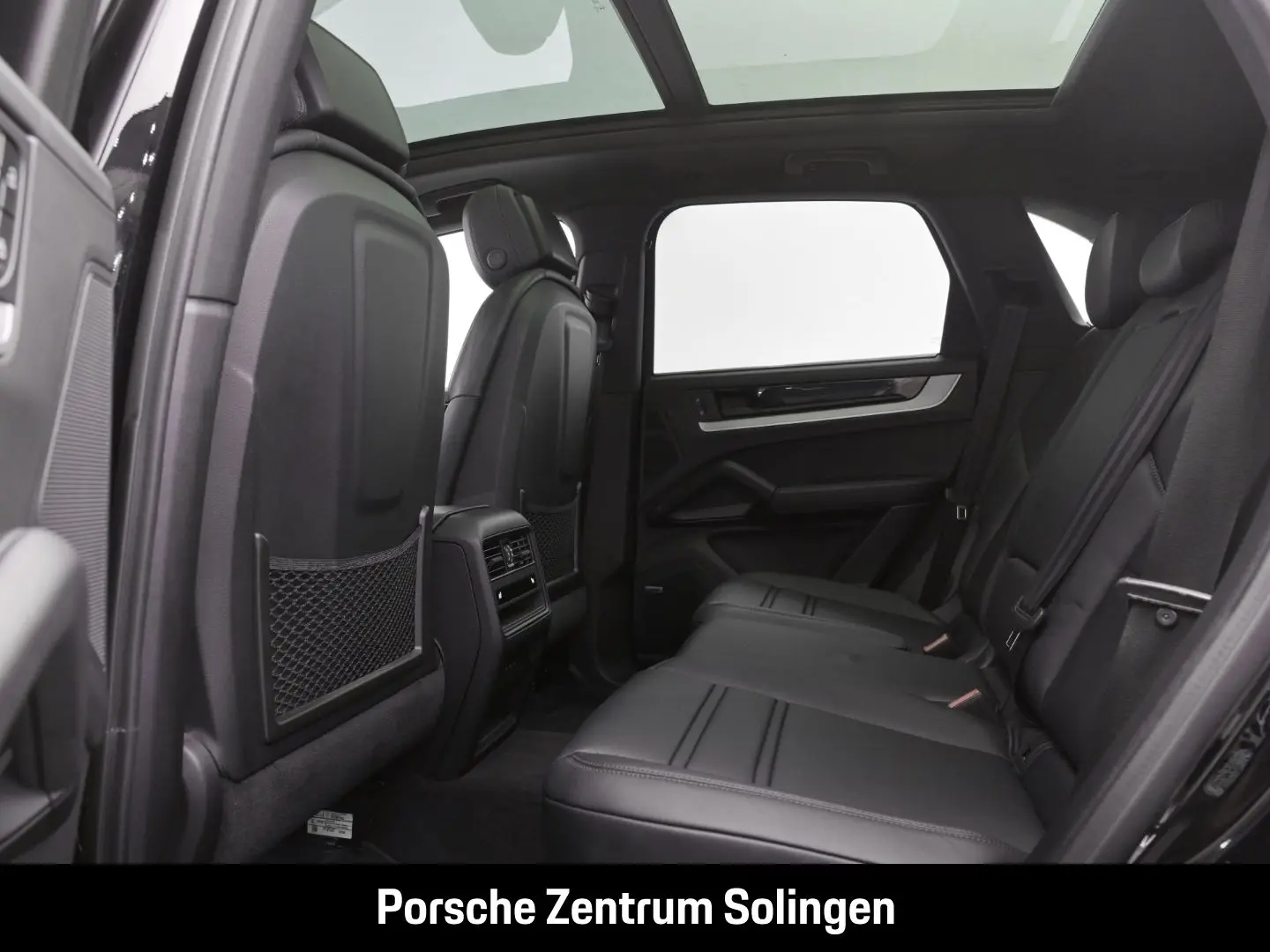 Cayenne E-Hybrid SPORT-AGA PANO HD