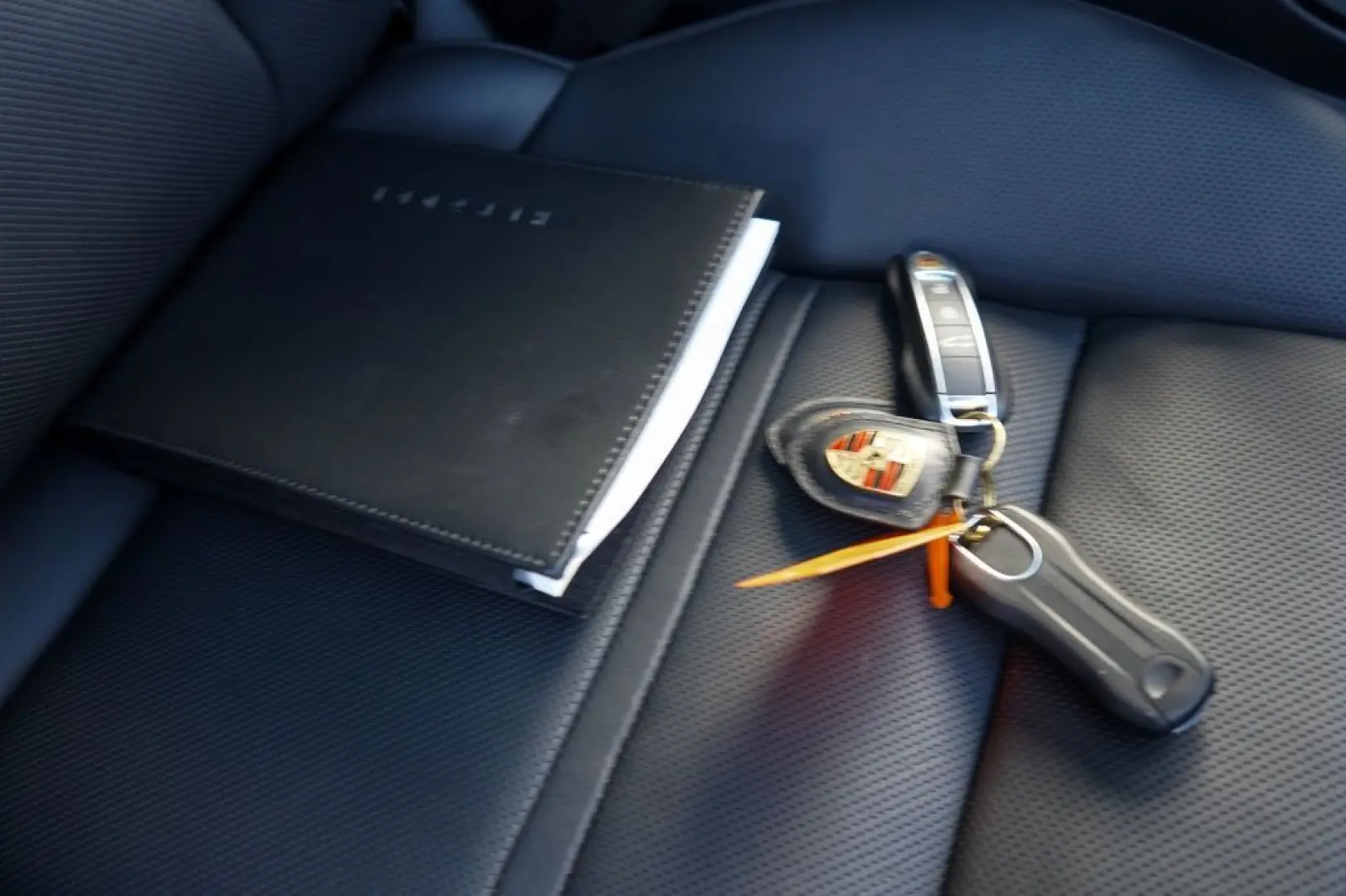 Cayenne 3.0 E-Hyb   Pano   Bose   Cruise   Leder