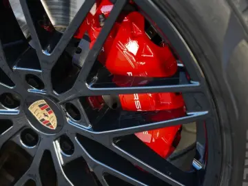 Cayenne 3.0 E-Hyb   Pano   Bose   Cruise   Leder