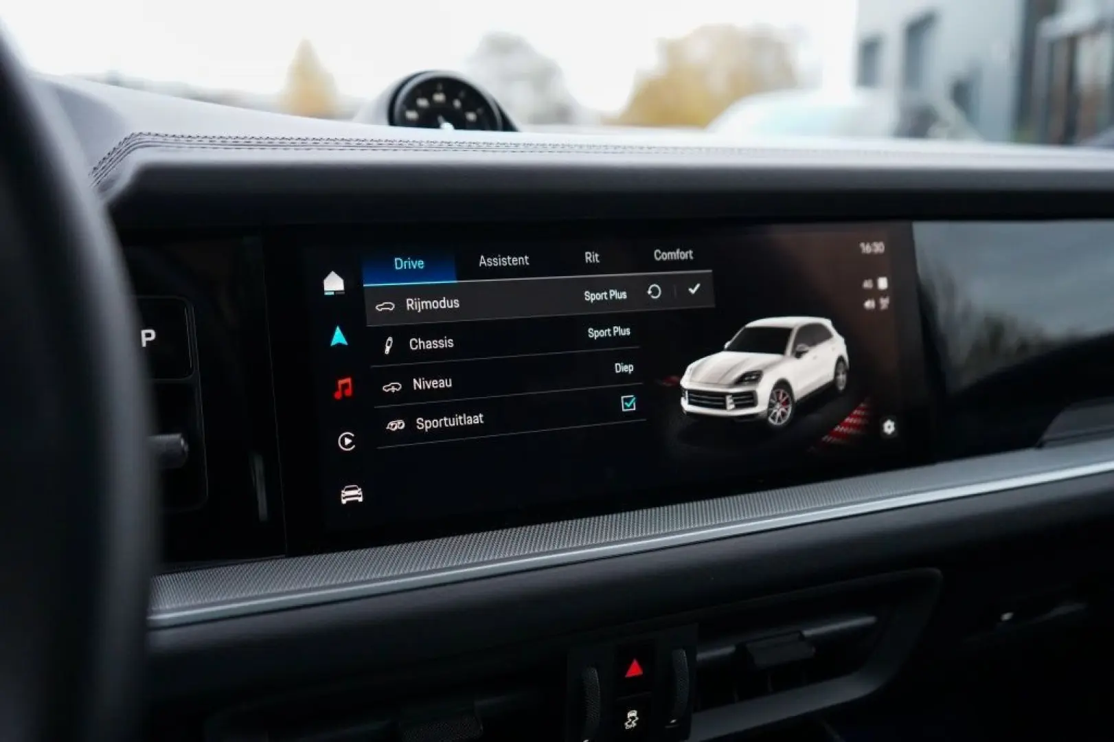 Cayenne 3.0 E-Hyb   Pano   Bose   Cruise   Leder