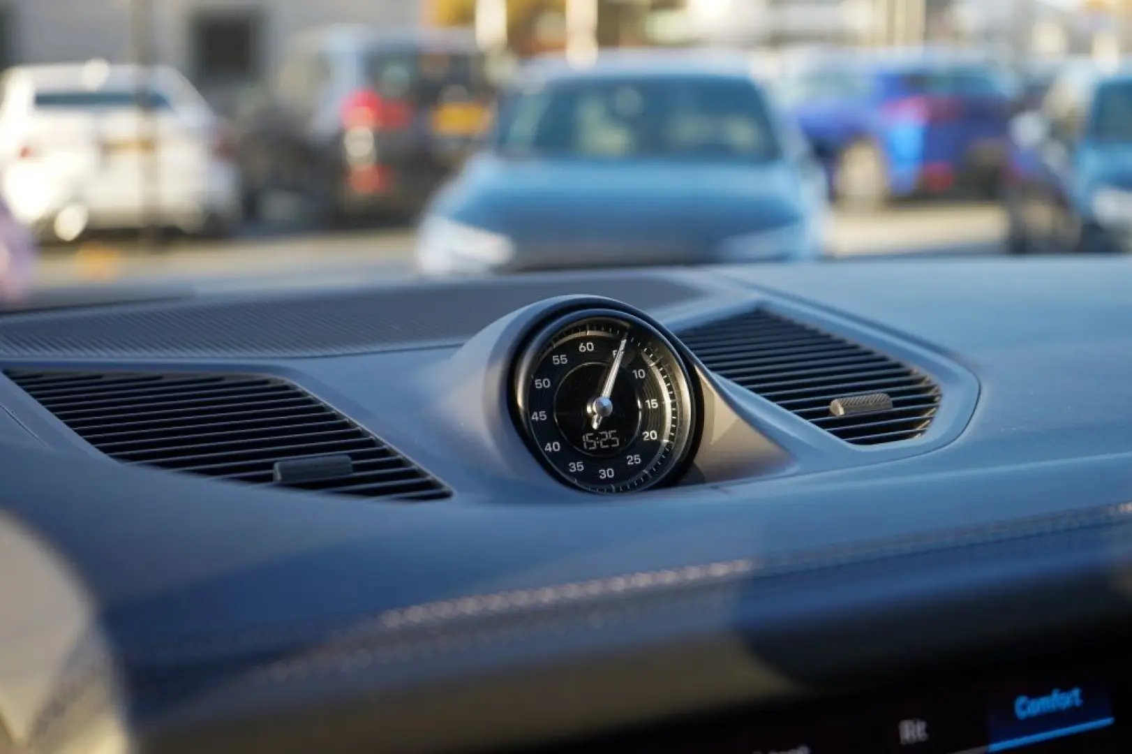 Cayenne 3.0 E-Hyb   Pano   Bose   Cruise   Leder