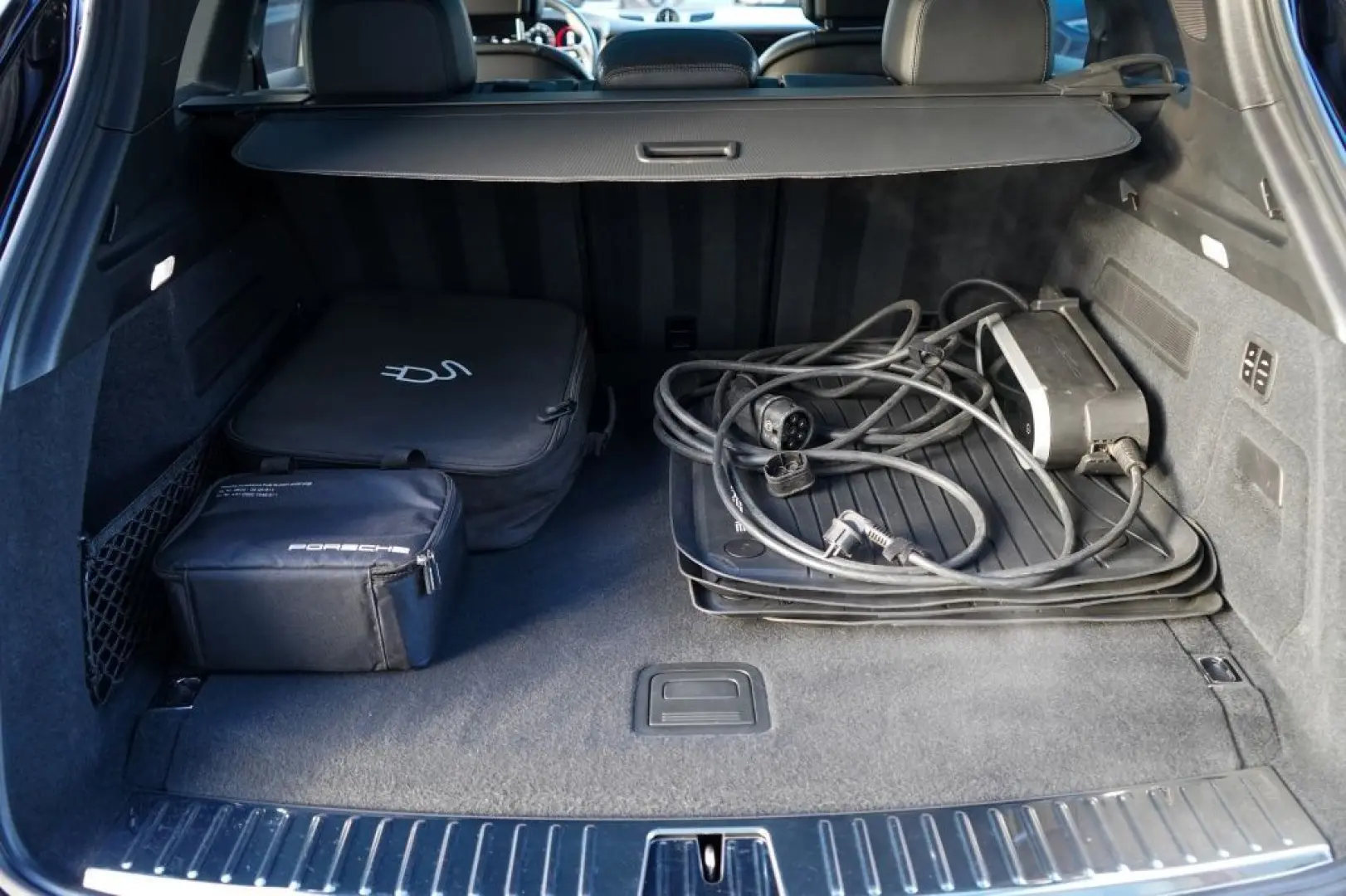 Cayenne 3.0 E-Hyb   Pano   Bose   Cruise   Leder