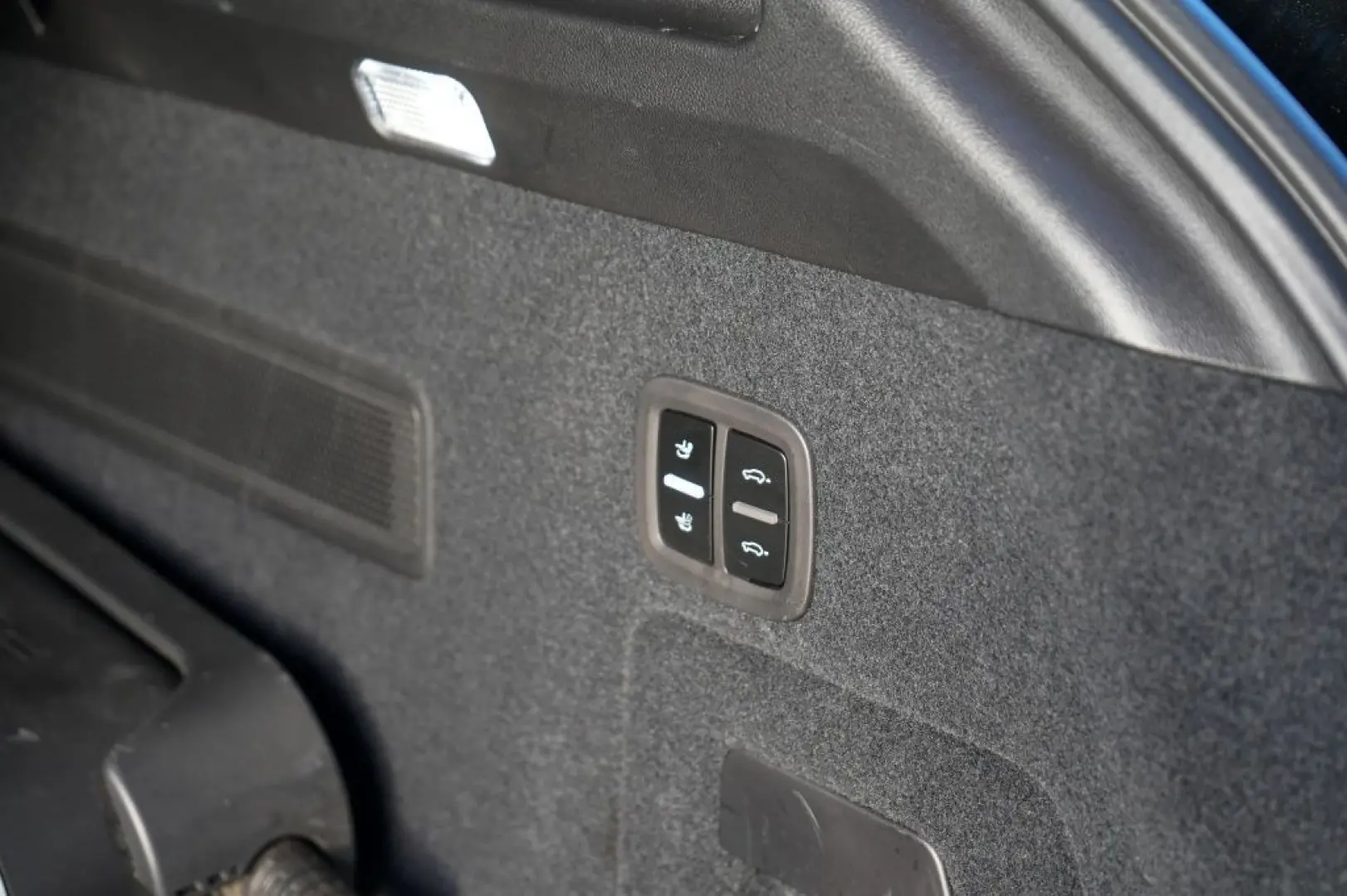 Cayenne 3.0 E-Hyb   Pano   Bose   Cruise   Leder