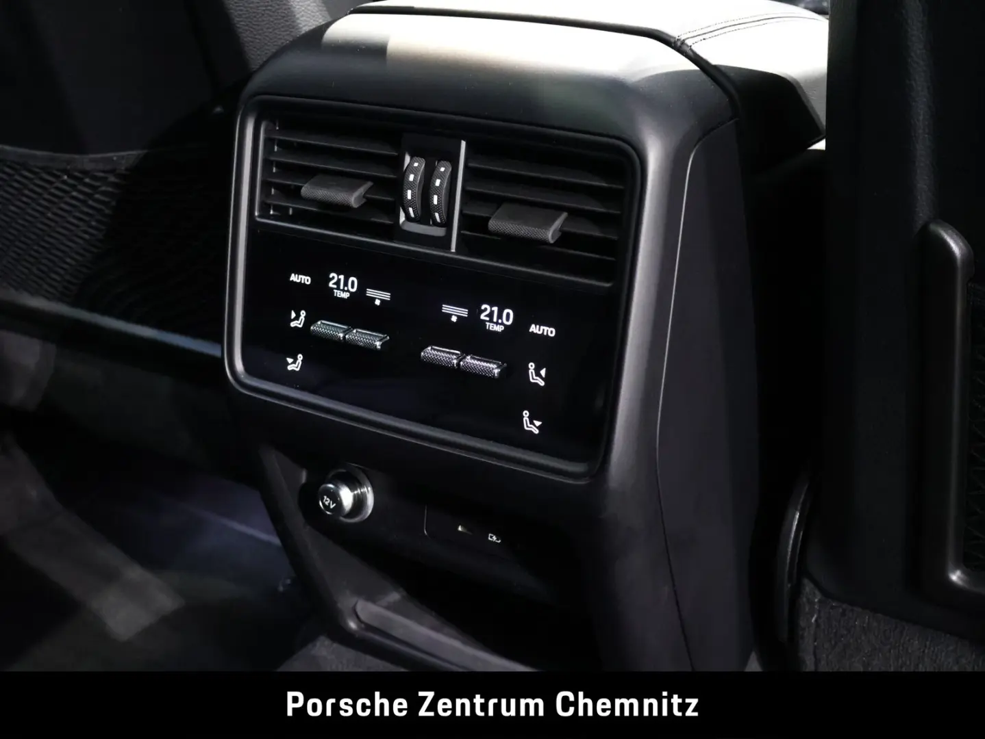 Cayenne S E-Hybrid InnoDrive;BOSE;Sportabgas;18-