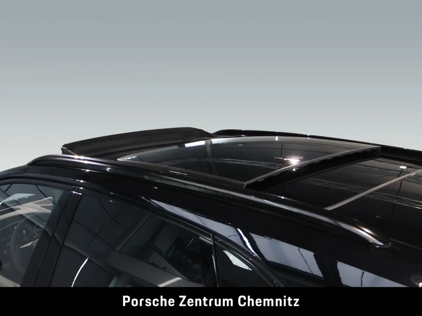 Cayenne S E-Hybrid InnoDrive;BOSE;Sportabgas;18-