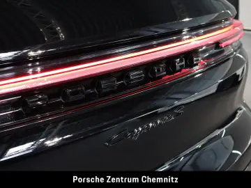 Cayenne S E-Hybrid InnoDrive;BOSE;Sportabgas;18-