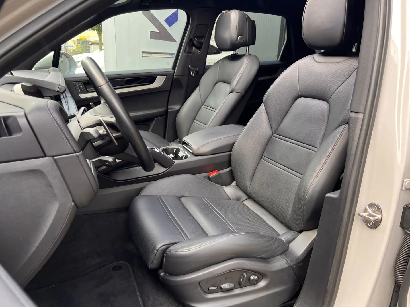 Cayenne S E-Hyb #KREIDE! MASSAGE! AHK! INNO! 360