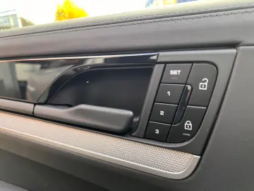 Cayenne S E-Hyb #KREIDE! MASSAGE! AHK! INNO! 360