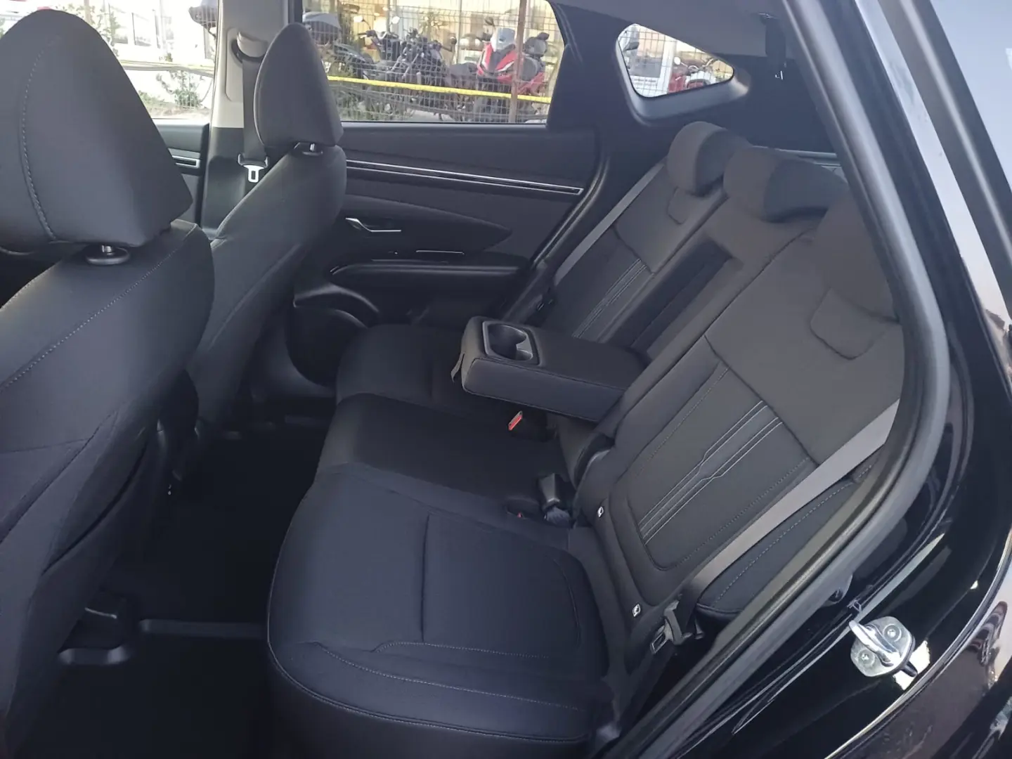 Hyundai TUCSON 1.6 benzina 150 cp Style MT6 4wd