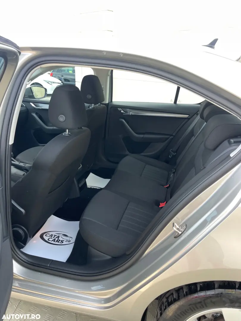 Skoda Octavia 1.6 TDI DSG Style